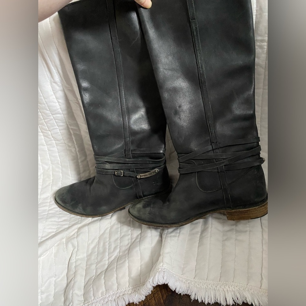 Women’s Frye